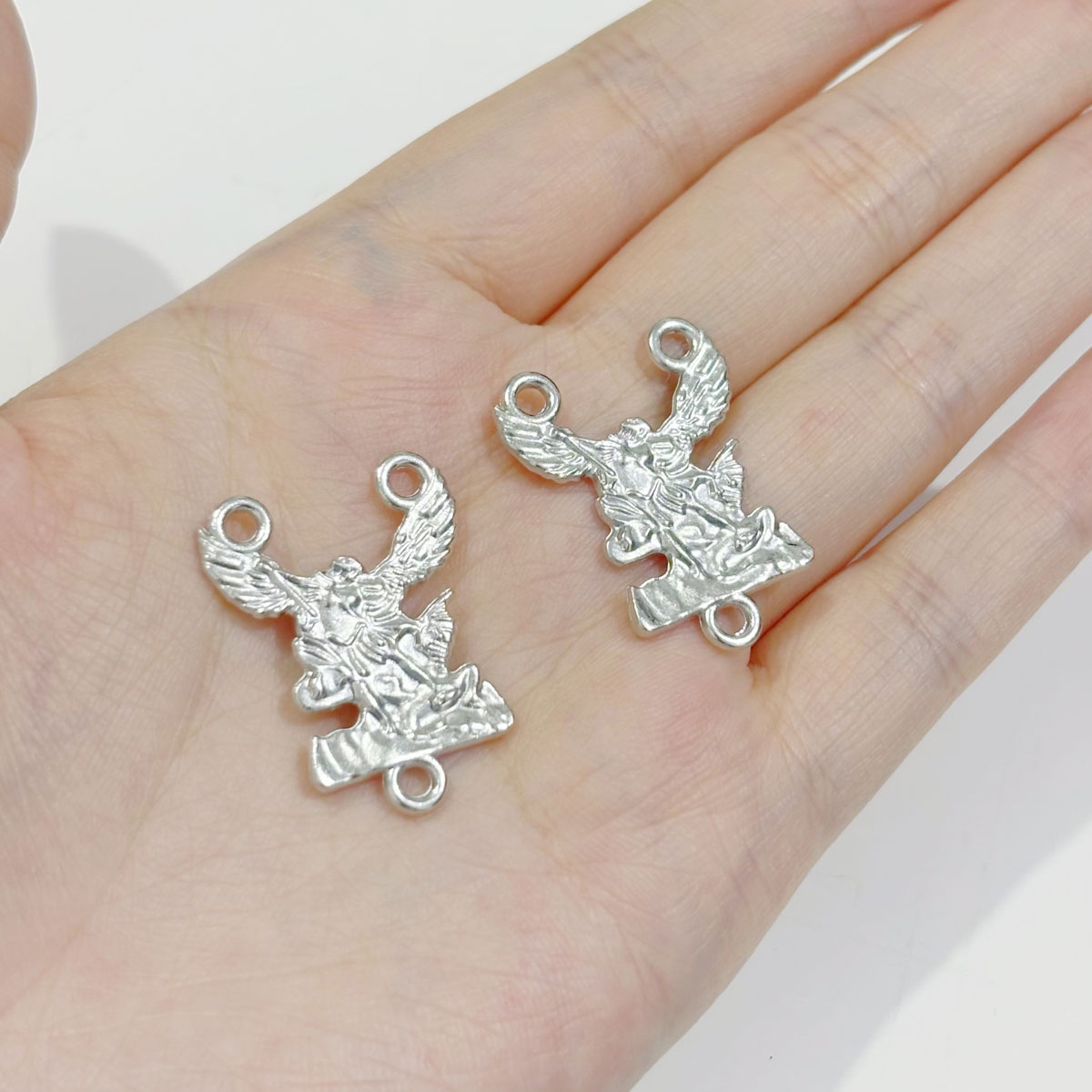 20 szt. zawieszek z Michałem A – Jewelry Making Michaels recenzja i cena